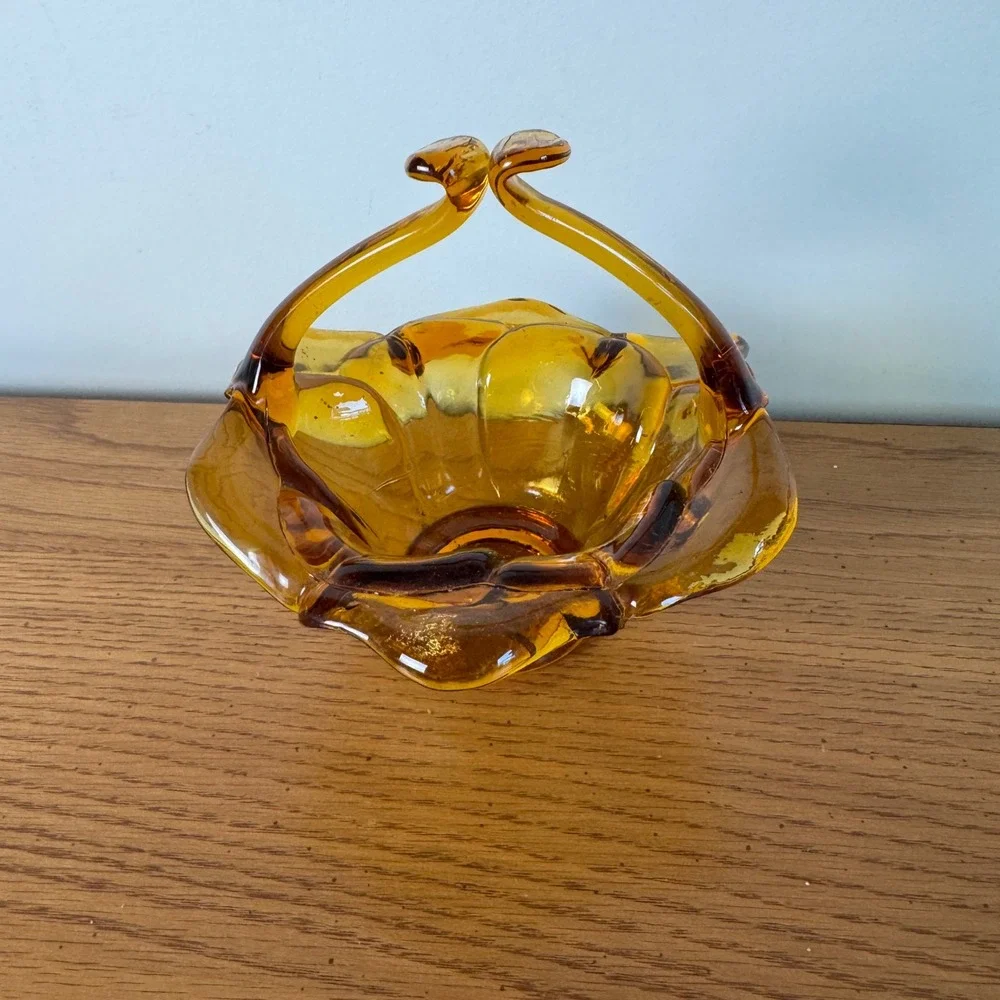 Amber Glass Basket Decorative Candy Dish Collectible Vintage‎ Handled Vase